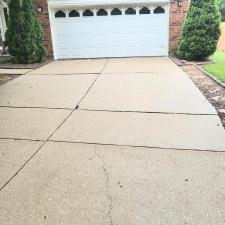 Florissant-Concrete-Driveway-Sidewalk-Rescue-Dr-Wash-Wizard-Pressure-Washing-to-the-Rescue 1